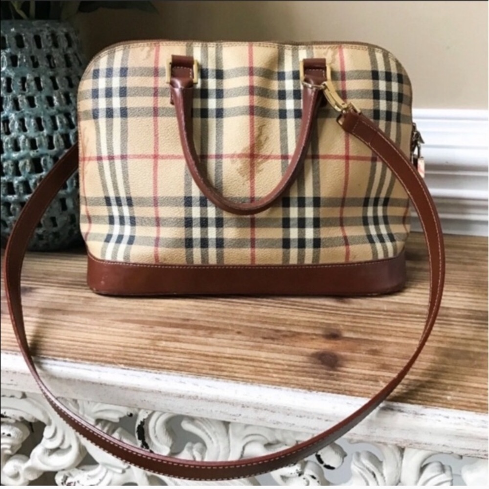 Burberry shoulder/crossbody purse
